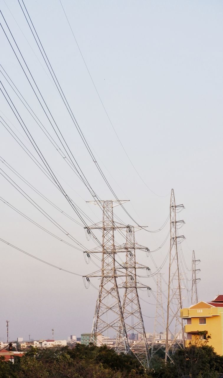 LOW ANGLE VIEW OF ELECTRICITY PYLON AGAINST SKY