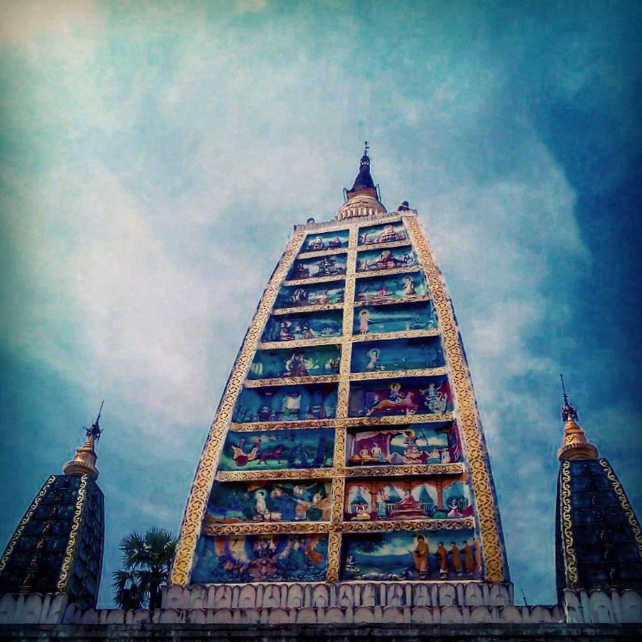 architecture, building exterior, sky, built structure, cloud - sky, low angle view, travel destinations, outdoors, tower, city, skyscraper, day, no people, modern