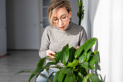 Portrait of beautiful woman at home