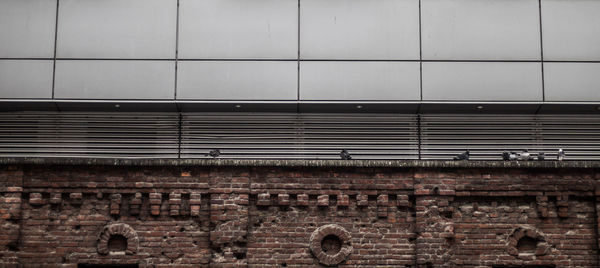Metal structure