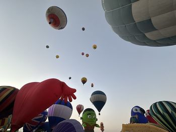 hot air balloon