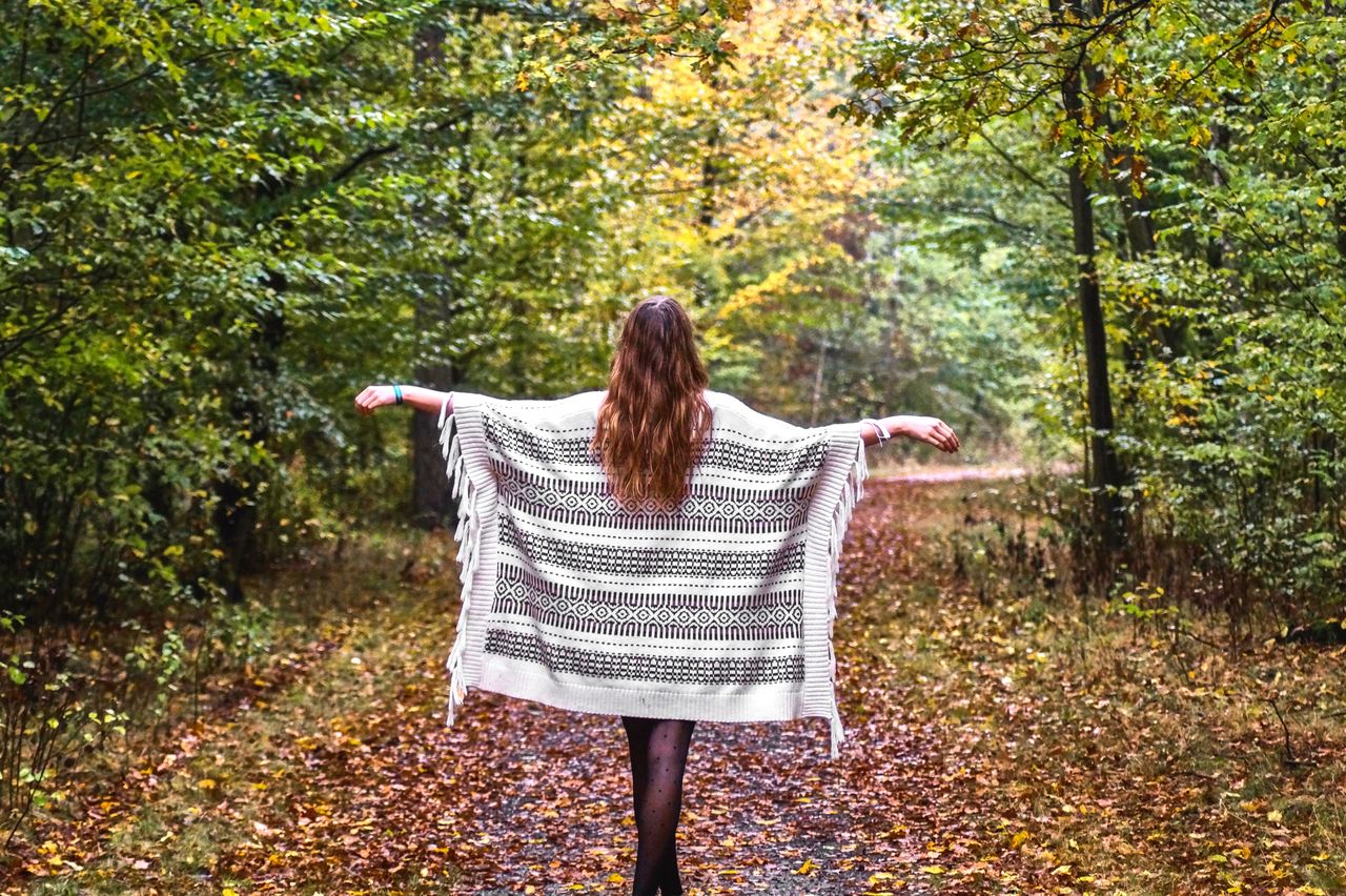 autumn, long hair, leaf, tree, rear view, forest, nature, one person, only women, change, woodland, one woman only, leisure activity, adult, non-urban scene, adults only, outdoors, day, full length, young adult, people, casual clothing, tranquility, young women, beauty in nature, one young woman only, real people, scenics, rural scene, women, relaxation, beautiful woman, blond hair, standing, human body part