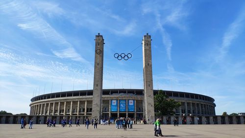 Olympiastadion in berlin während jugend trainiert für olympia