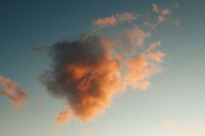 Low angle view of cloudy sky