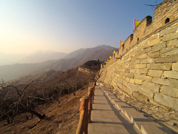 Scenic view of mountain against sky in great china wall