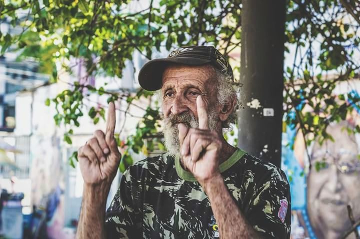 lifestyles, portrait, front view, headshot, focus on foreground, leisure activity, tree, close-up, casual clothing, human face, outdoors, day, toothy smile