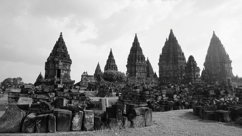 Panoramic view of temple building against sky