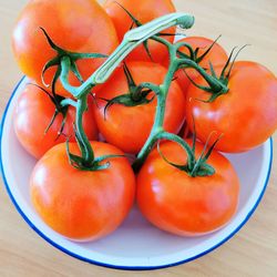 High angle view of tomatoes in bowl on table