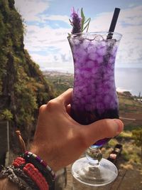 Close-up of flowers against blurred background