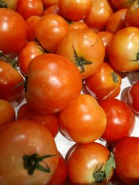 Full frame shot of tomatoes in market