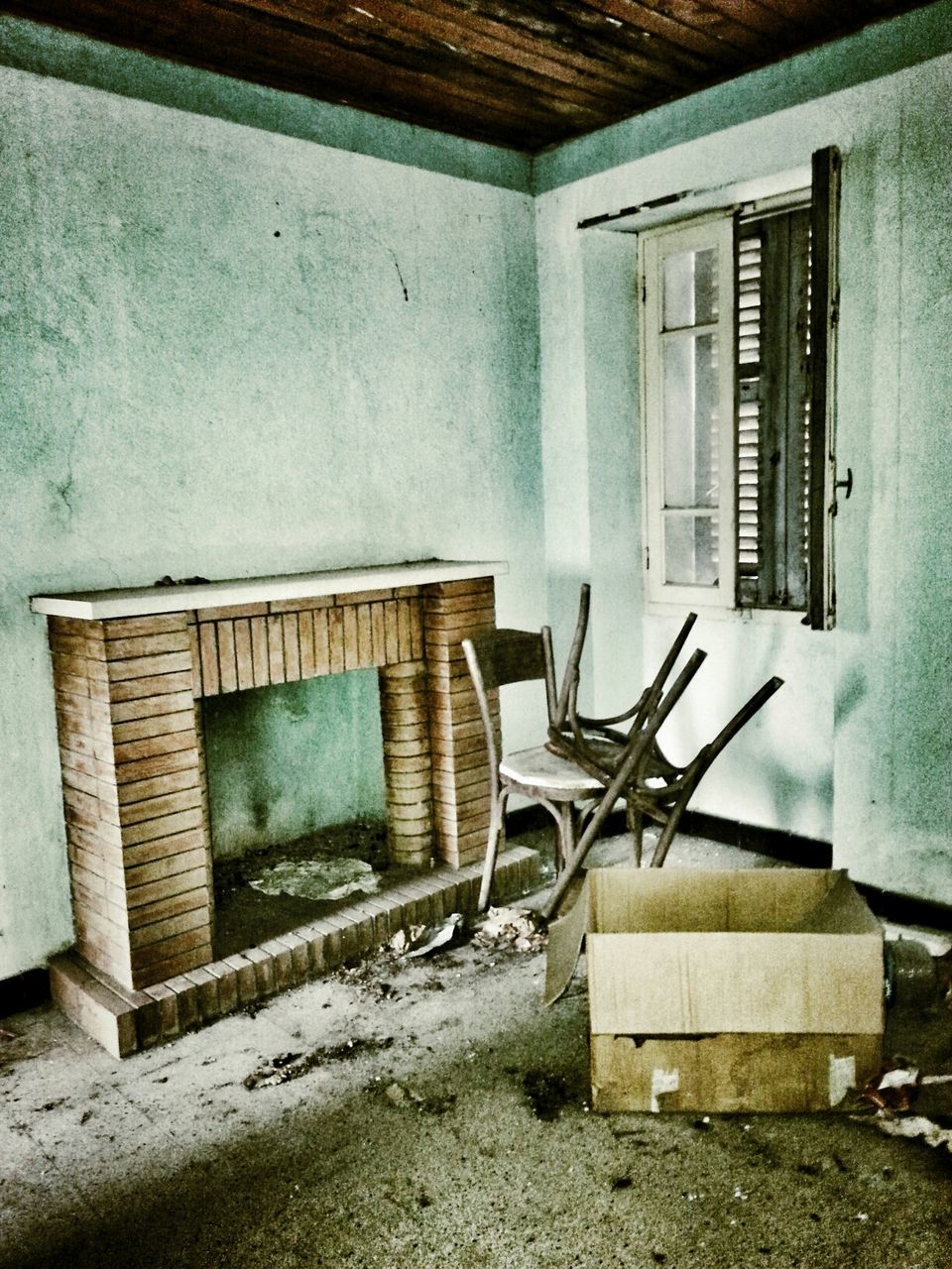 abandoned, architecture, obsolete, built structure, indoors, house, damaged, old, window, run-down, deterioration, absence, empty, bad condition, messy, chair, weathered, building exterior, broken, door