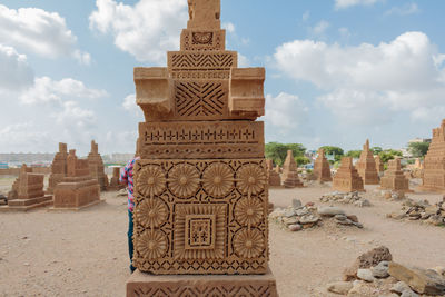 Statue of temple against sky