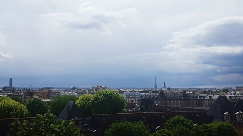 Cityscape against sky