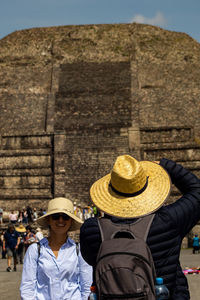 hat