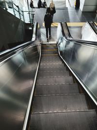 escalator