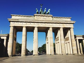 Low angle view of historical building - brandenburg gate in berlin 