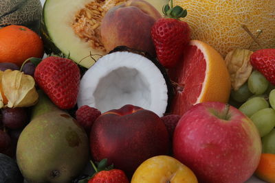 Full frame shot of apples