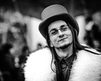 Portrait of young man wearing hat