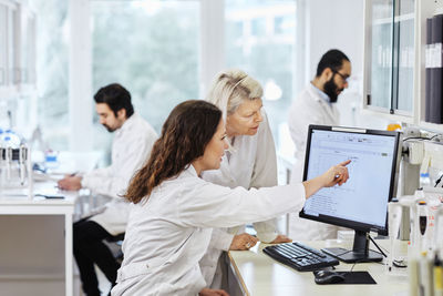 Women working in laboratory