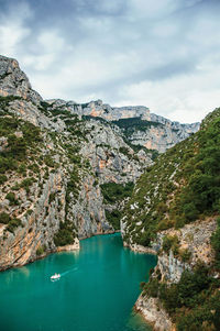 Cliffs on the verdon river near the lake of sainte-croix, in the french provence.