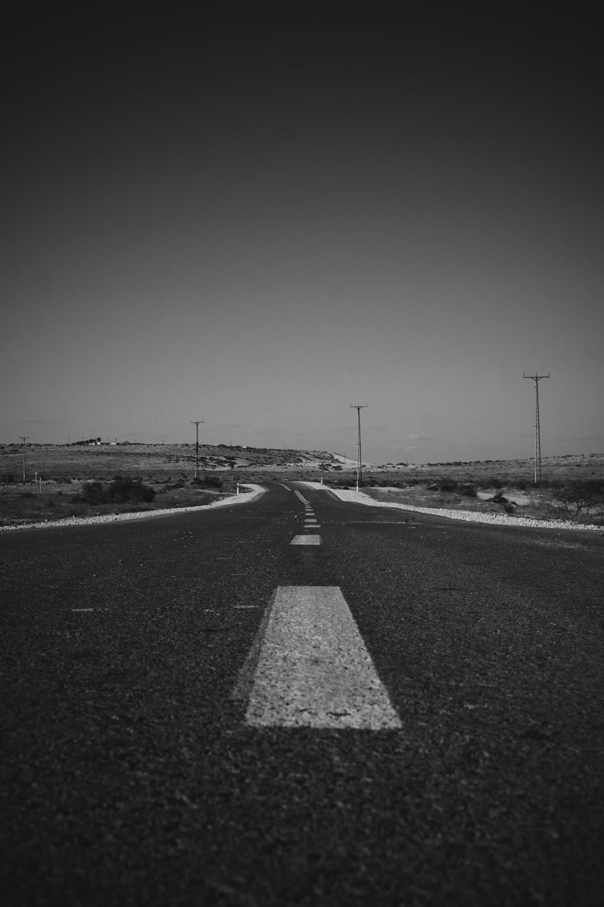 road, the way forward, road marking, transportation, guidance, clear sky, asphalt, copy space, street, empty, direction, diminishing perspective, arrow symbol, vanishing point, road sign, empty road, communication, outdoors, sign, no people
