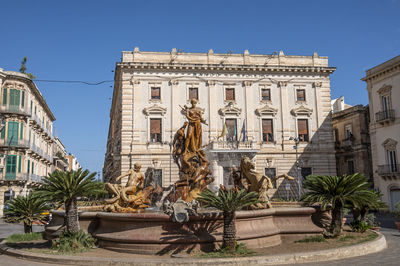 Piazza archimede in syracuse with the beautiful diana fountain