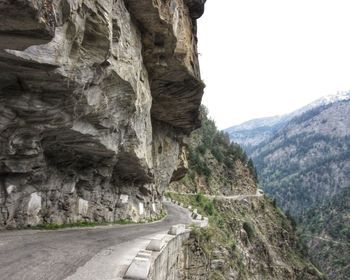 Road leading towards mountains