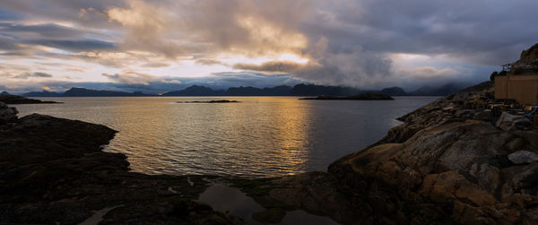 Wide view of the bay during sunset with orange reflexion