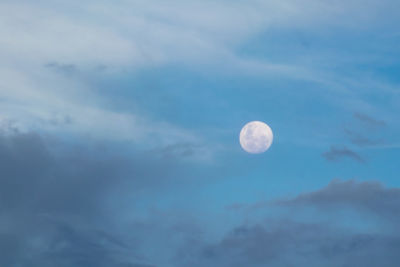 Low angle view of moon in sky