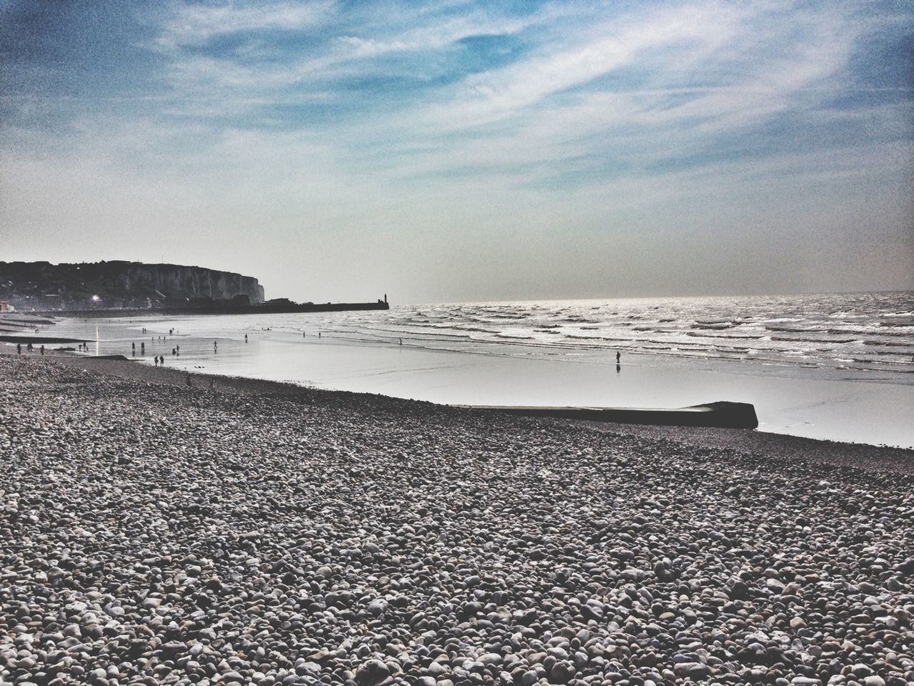 sea, beach, water, horizon over water, shore, sky, tranquil scene, sand, tranquility, scenics, beauty in nature, nature, idyllic, cloud - sky, coastline, incidental people, calm, remote, cloud, outdoors