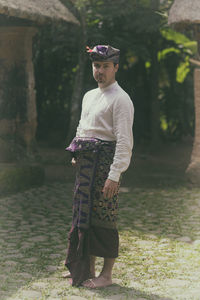 Balinese clothes