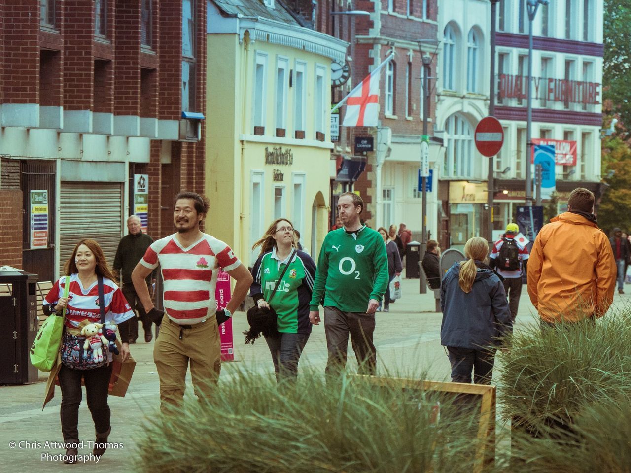 PEOPLE WALKING IN CITY