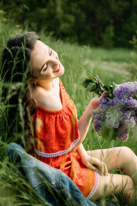 Embracing natural beauty, pamper yourself, skin care tips. young woman with natural beauty 