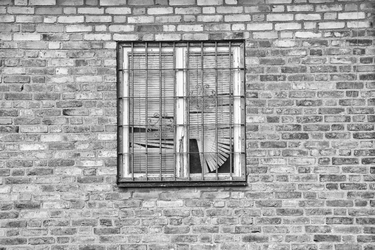 brick wall, architecture, built structure, building exterior, window, wall - building feature, wall, closed, day, outdoors, house, no people, brick, full frame, close-up, pattern, stone wall, building, old, residential structure