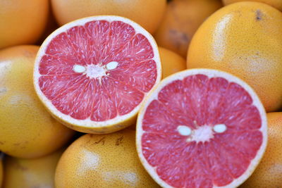 Close-up of orange slices