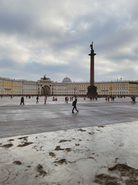 Palace square of saint-petersburg in motion