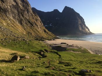 Rocky mountains by sea