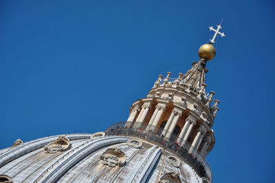 Tourists visiting the cupola of the saint peter's basilica in vatican city 