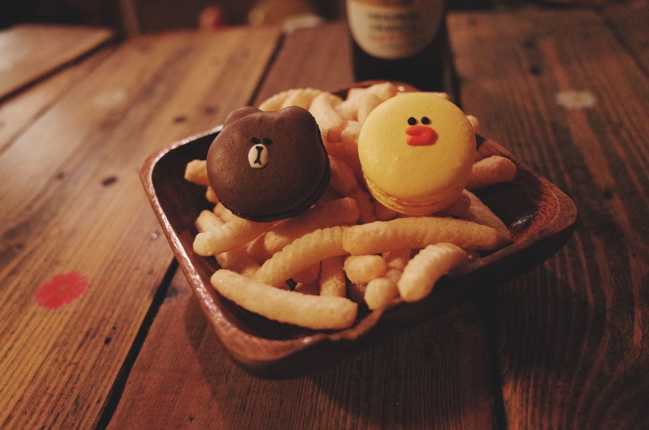 food and drink, food, indoors, still life, table, freshness, wood - material, high angle view, healthy eating, wooden, close-up, cutting board, ready-to-eat, sweet food, indulgence, no people, wood, brown, selective focus