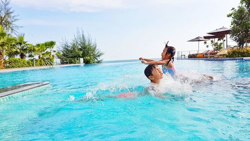 Children in swimming pool