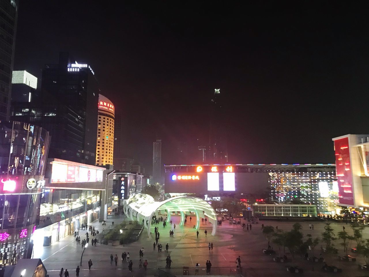 CROWD AT NIGHT