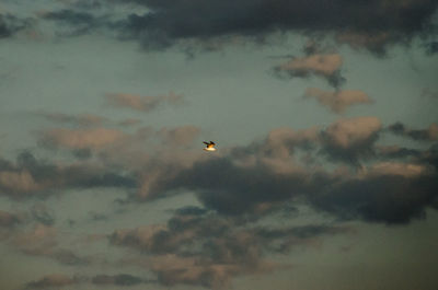 Low angle view of cloudy sky