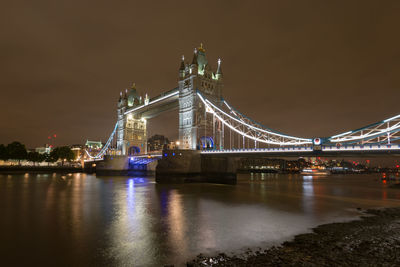 Illuminated london tower bridge at night