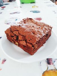 Close-up of cake in plate on table