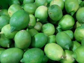 Full frame shot of oranges in market