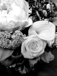 Close-up of rose bouquet