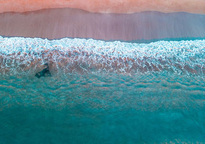 Waves splashing on the beach of fujairah