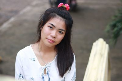 Close-up portrait of young woman