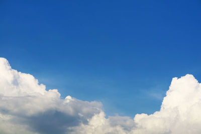 Low angle view of clouds in blue sky