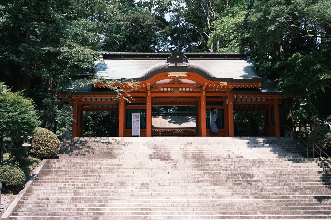 EXTERIOR OF BUILDING WITH TEMPLE